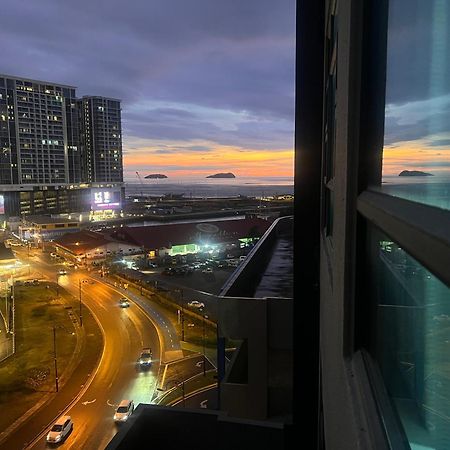 Botiza Suites At Jesselton Quay Kota Kinabalu Pokój zdjęcie