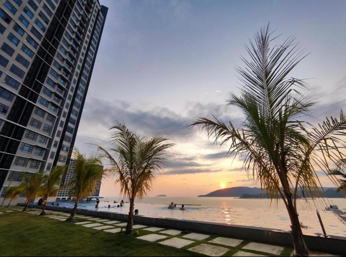 Botiza Suites At Jesselton Quay Kota Kinabalu Zewnętrze zdjęcie