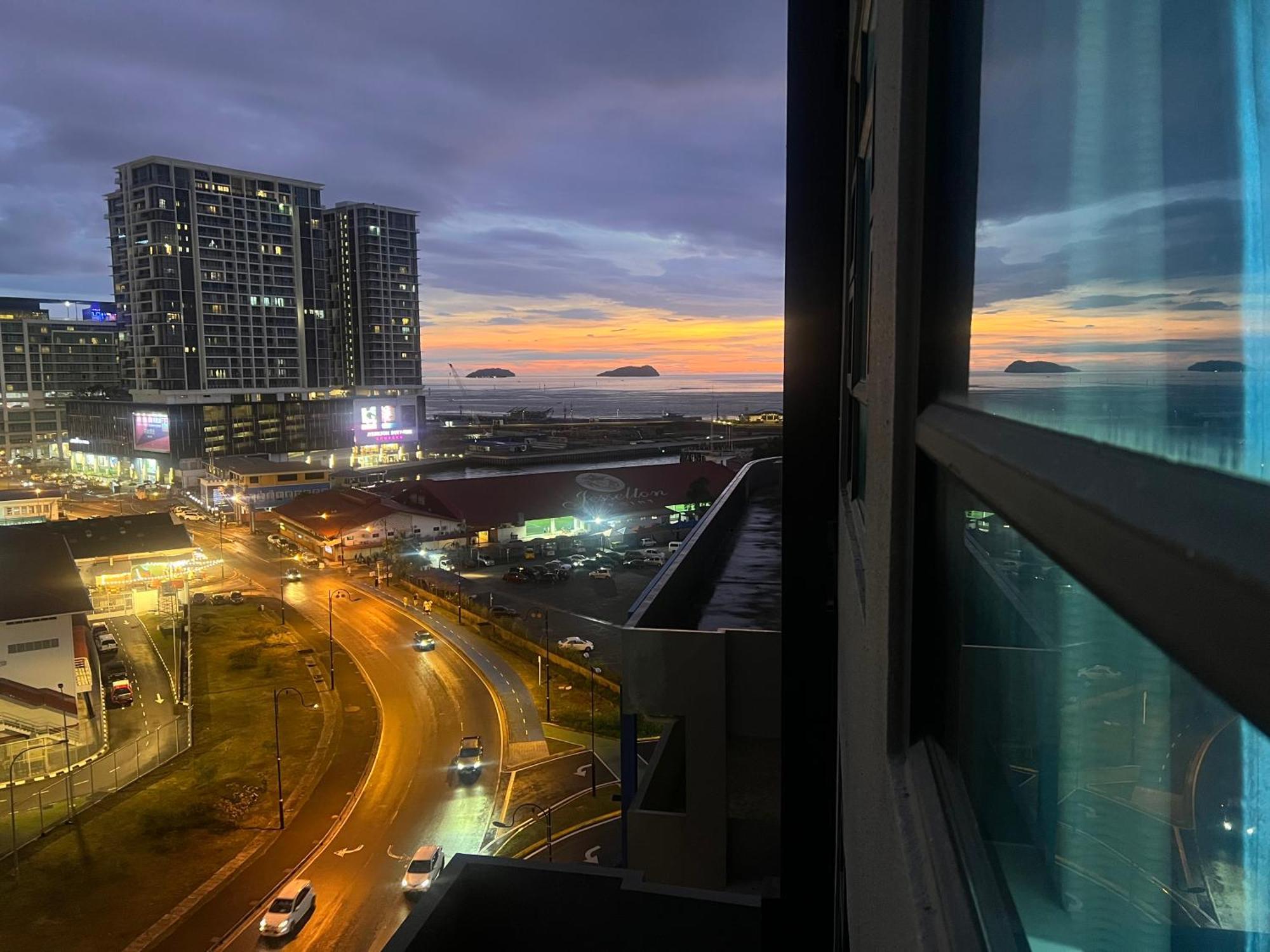 Botiza Suites At Jesselton Quay Kota Kinabalu Pokój zdjęcie